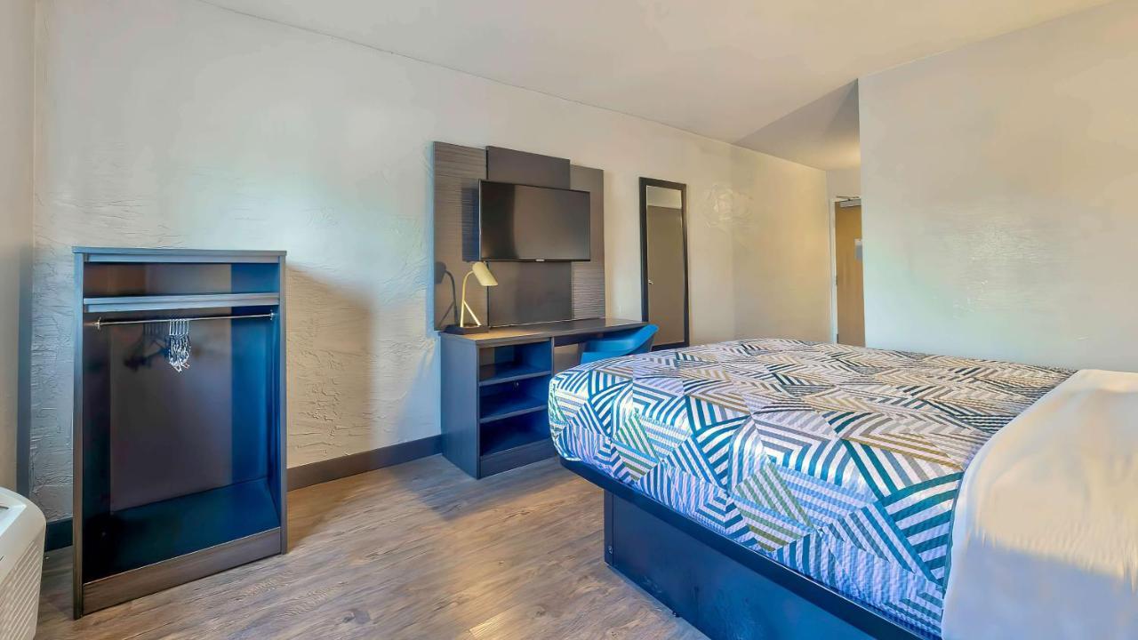 Motel 6-Milwaukee, Wi - Glendale Экстерьер фото