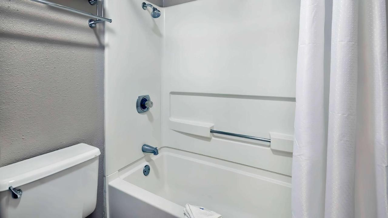 Motel 6-Milwaukee, Wi - Glendale Экстерьер фото