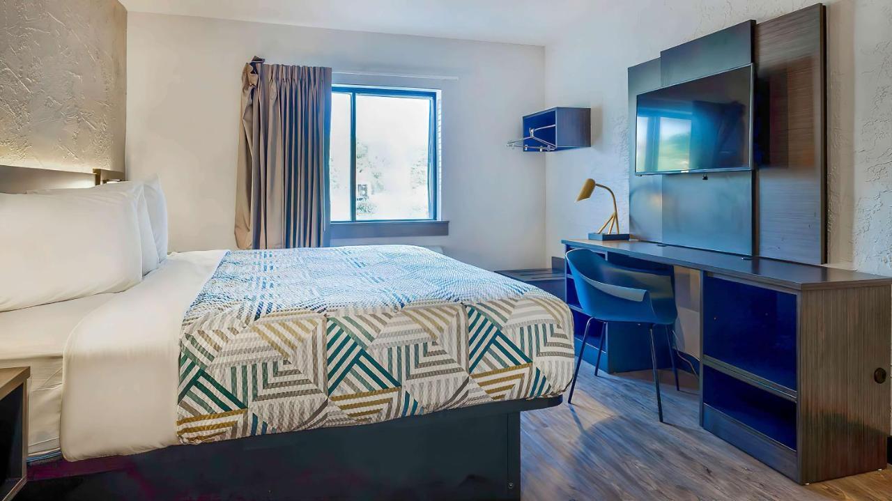 Motel 6-Milwaukee, Wi - Glendale Экстерьер фото