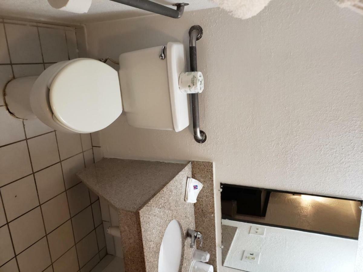 Motel 6-Milwaukee, Wi - Glendale Экстерьер фото